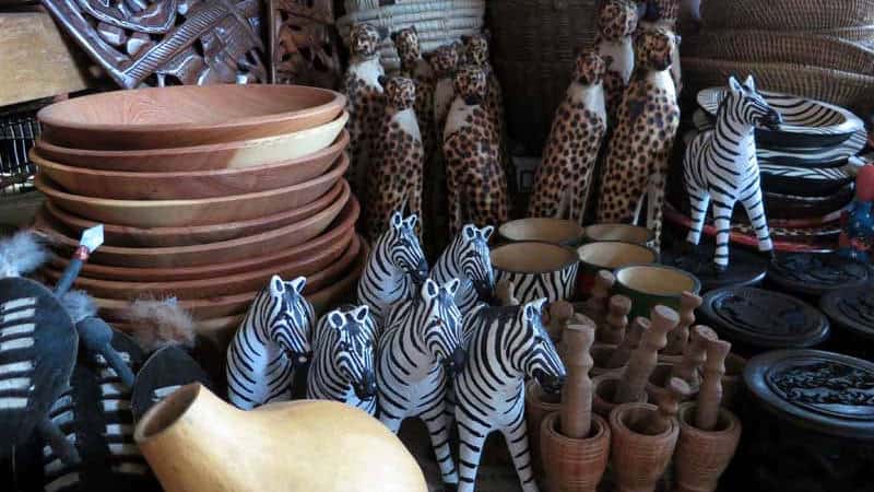 harare market souvenirs