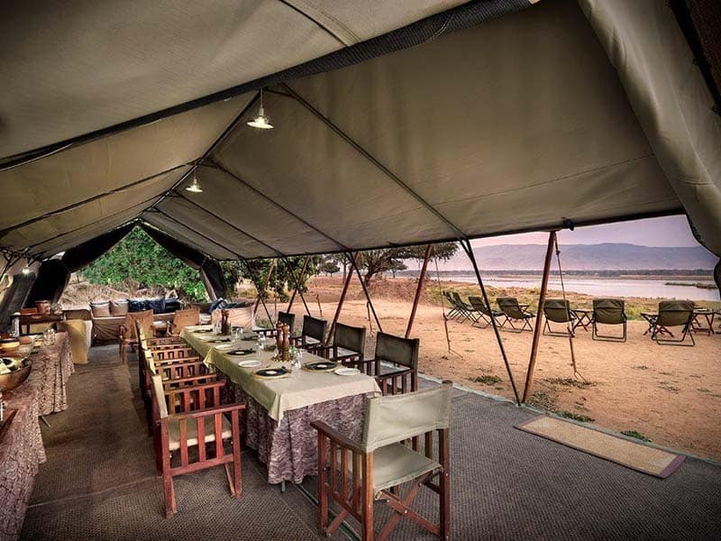 zambezi life styles camp dining